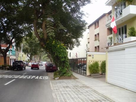 Miraflores 3 Dorm. Amoblado X Larcomar 110 M2 $1,050 Z/tranquila