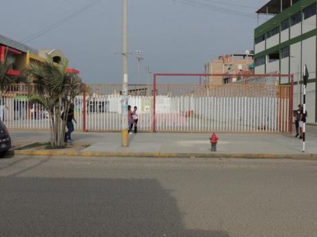Terreno En Venta En Zona Comercial De Chiclayo (cvilchez)