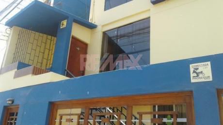 Casa En Venta Frente A Parque En Santa Victoria (mlamadrid)