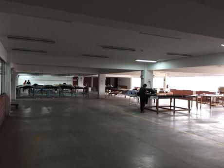 Oficinas - Almacén En Chorrillos Jr Perseo, Alt Faisanes. Desde 1000 M2