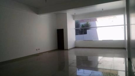 Ahas Inmobiliaria Alquila Oficina De 77 M2 Frente A CLínica Arequipa