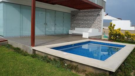 Inmejorable Precio!casa De Playa De Estreno + 1 Cochera En Condominio De Lujo!