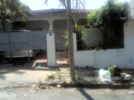 En Brrio Obrero Vendo Casa Oferta