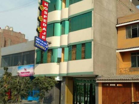 Se Vende Edificio Equipado En Av Universitaria!