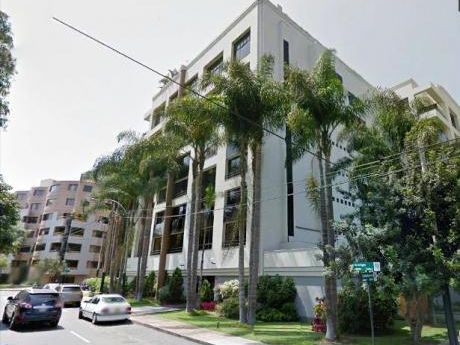 Alquilo Dpto Flat De 200 M2, Sin Muebles, 3 Dorm. Fte A Parque.
