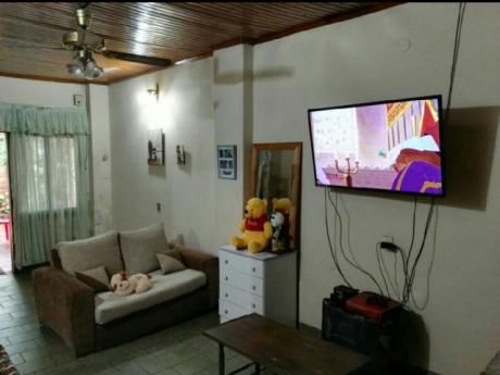 Alquilo Casa Por Temporada En Encarnación..
