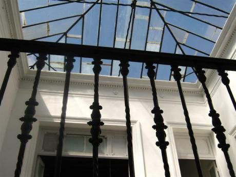 Casa En Venta O Alquiler En Ciudad Vieja De Montevideo.