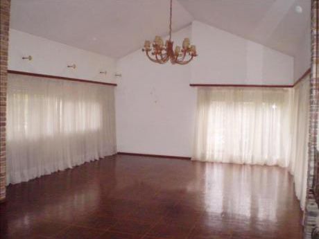 Casa En Carrasco