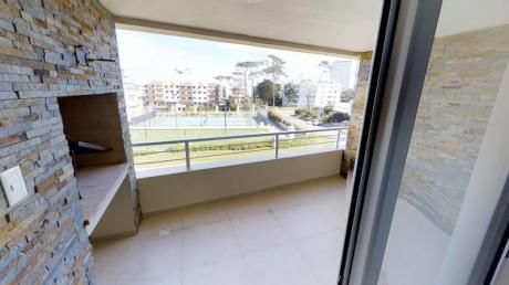 Departamento - Playa Mansa