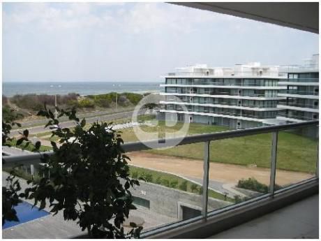 Departamento - Playa Brava