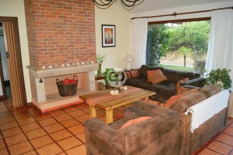 House - Jardines De Cordoba