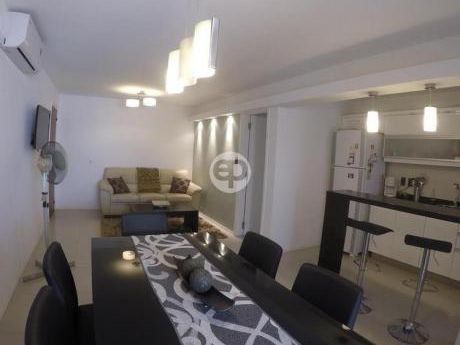 Departamento - Playa Mansa