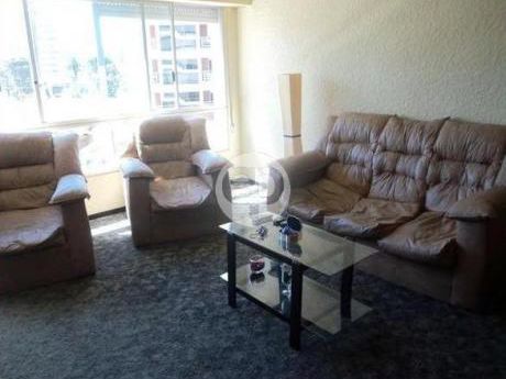Departamento - Playa Brava