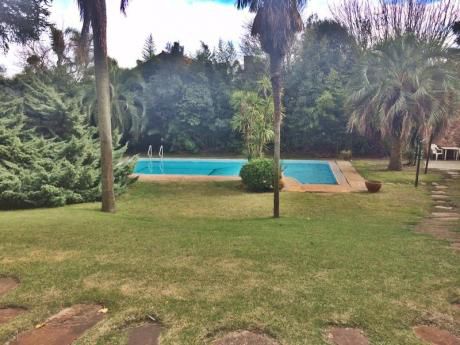 Casa En Carrasco