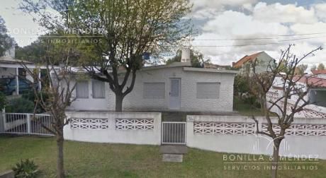 Oportunidad En Playa Hermosa (miramar)