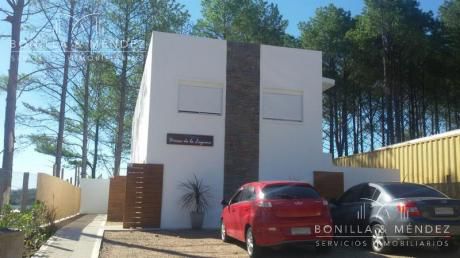Departamentos En Barrio Altos De La Laguna A Estrenar