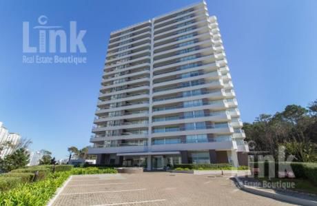 Departamento - Playa Brava