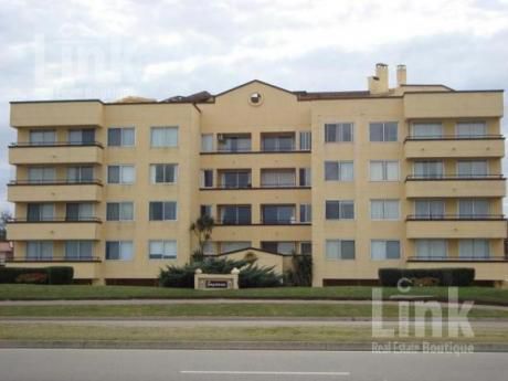 Departamento En Playa Mansa