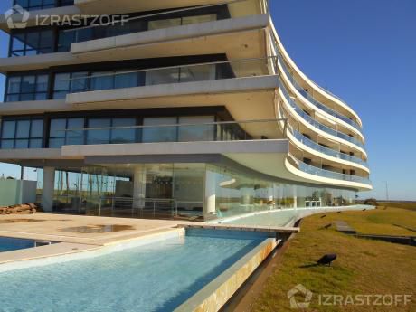 Departamento - Playa Mansa