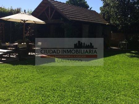 Casa En Carrasco