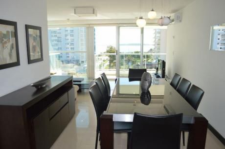 Departamento - Playa Mansa