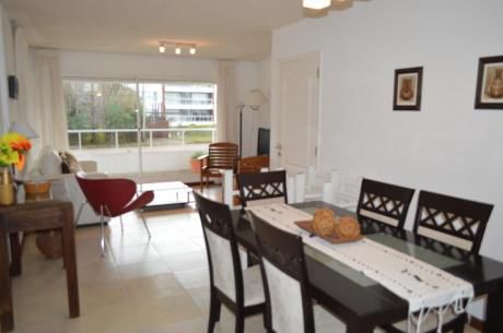 Departamento - Playa Brava