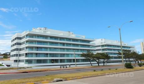 Departamento - Playa Mansa