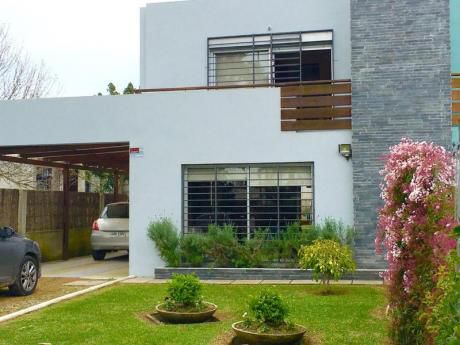 Excelente Duplex.