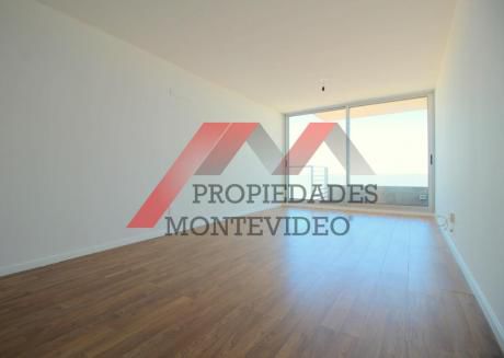 Apartamento En Venta 2 Dormitorios 1 En Suite - Malvin
