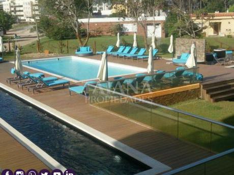 ***viví Punta Del Este, 3 Dor, 2 Baños, Icon Brava***
