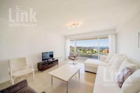 Departamento - Playa Brava