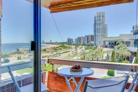 Departamento - Playa Mansa