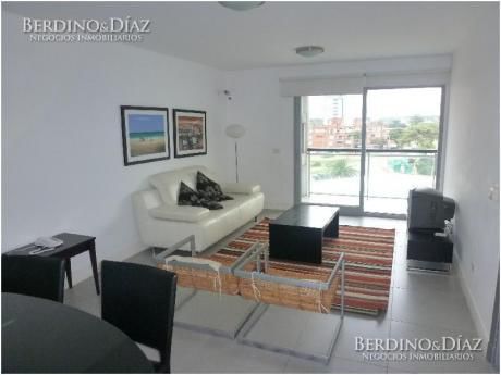 Departamento - Playa Brava