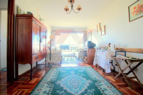 Apartamento 2 Dormitorios En Venta - Malvin