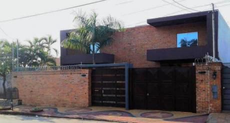 Casa - Luque