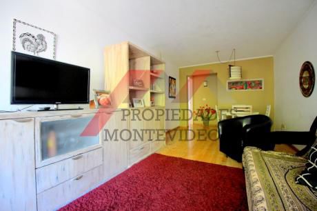 Apartamento 3 Dormitorios Amoblado En Alquiler Y Venta - Pocitos