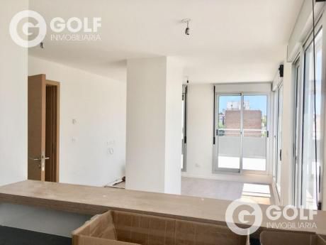 Oportunidad!!! Amplio Penthouse A Estrenar A Metros Del Mar