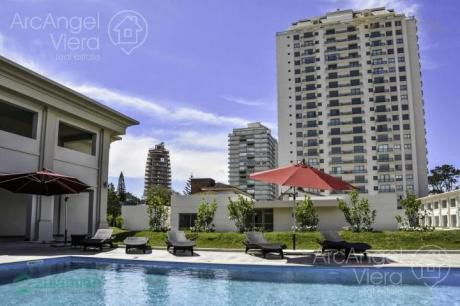 Departamento En Alquiler En Punta Del Este , 1 Dormitorio, Place La Fayette, Zona Shopping
