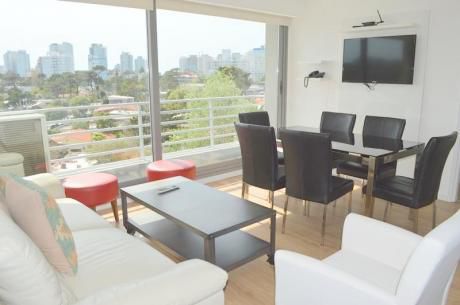 Departamento - Playa Mansa