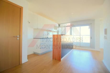 Apartamento En Alquiler 2 Dormitorios - Malvin