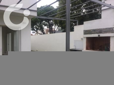 Con Renta, Divina Casa Duplex, Playa, Jardín, Seguridad