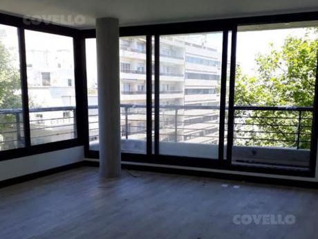 Apartamento De 2 Dormitorios, 2 Baños, Casi Rambla Con Vista Al Mar, Living Con Terraza, Finas Terminaciones. Amenities.