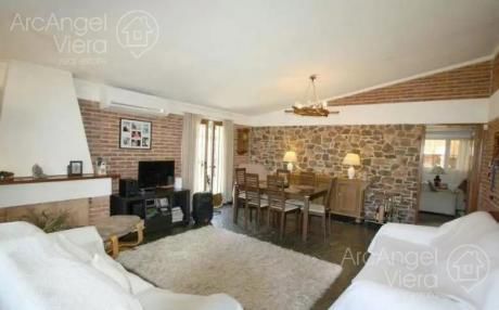 Casa En Venta - Alquiler De 4 Dormitorios En Punta Del Este A Pasitos De Punta Shopping -aidy Grill