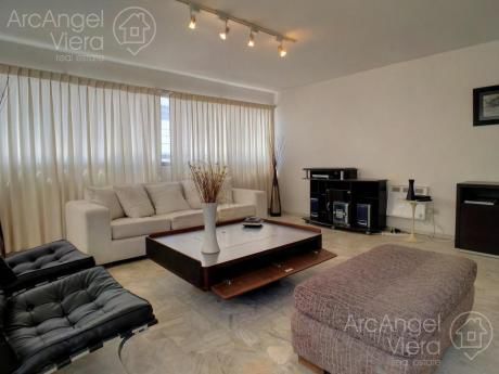 Departamento De 3 Dormitorios En Venta En Punta Del Este - Península