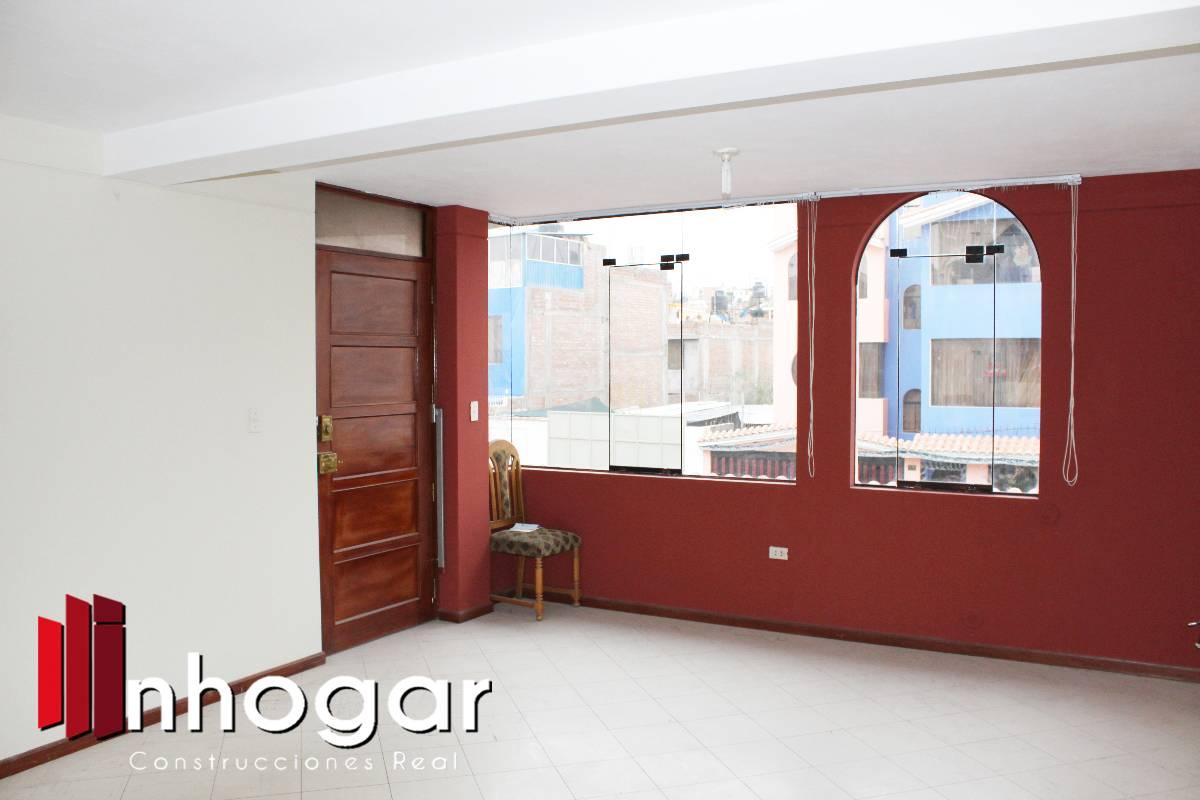 Departamento en venta en José Luis Bustamante y Rivero