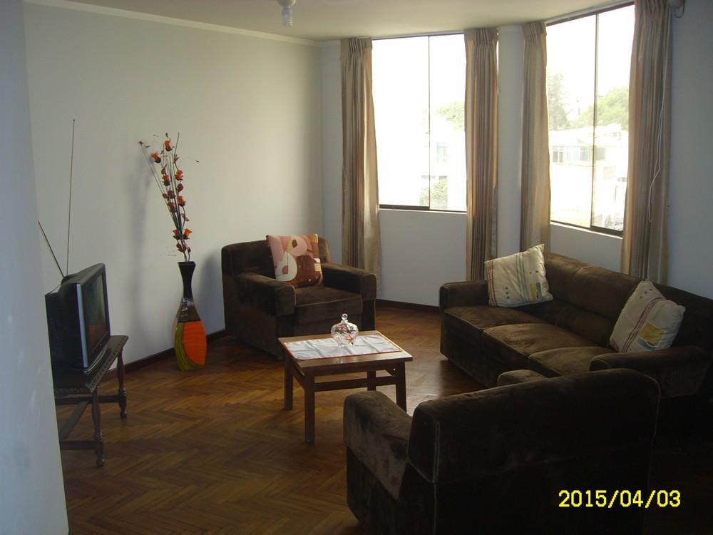 Departamento en venta en José Luis Bustamante y Rivero