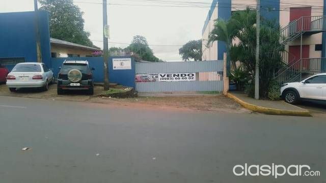 VENDO IMPORTANTE INMUEBLE DE 1.500M2 SOBRE LA AV. SAN BLAS  DE CIUDAD DEL ESTE!! — foto 2