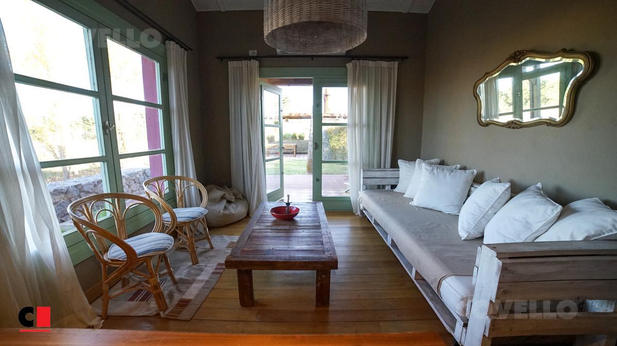 Apartamento en venta y alquiler en Barrio Privado Carmelo Golf · Foto 1