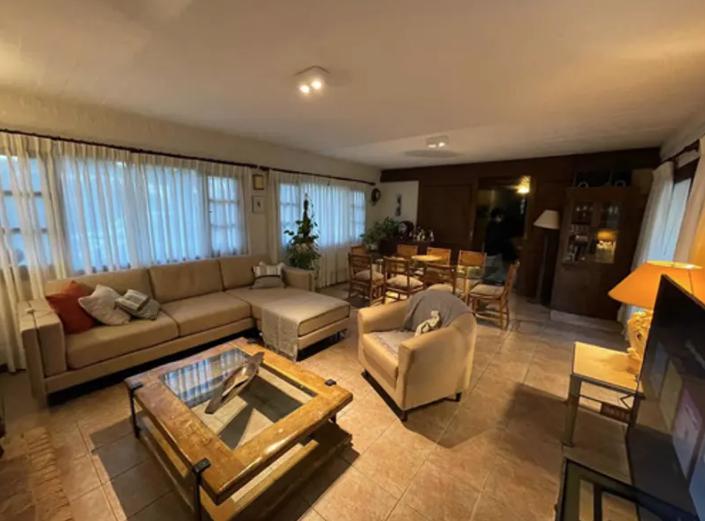 Casa - Punta del Este. 4 dormitorios y piscina · Foto 4
