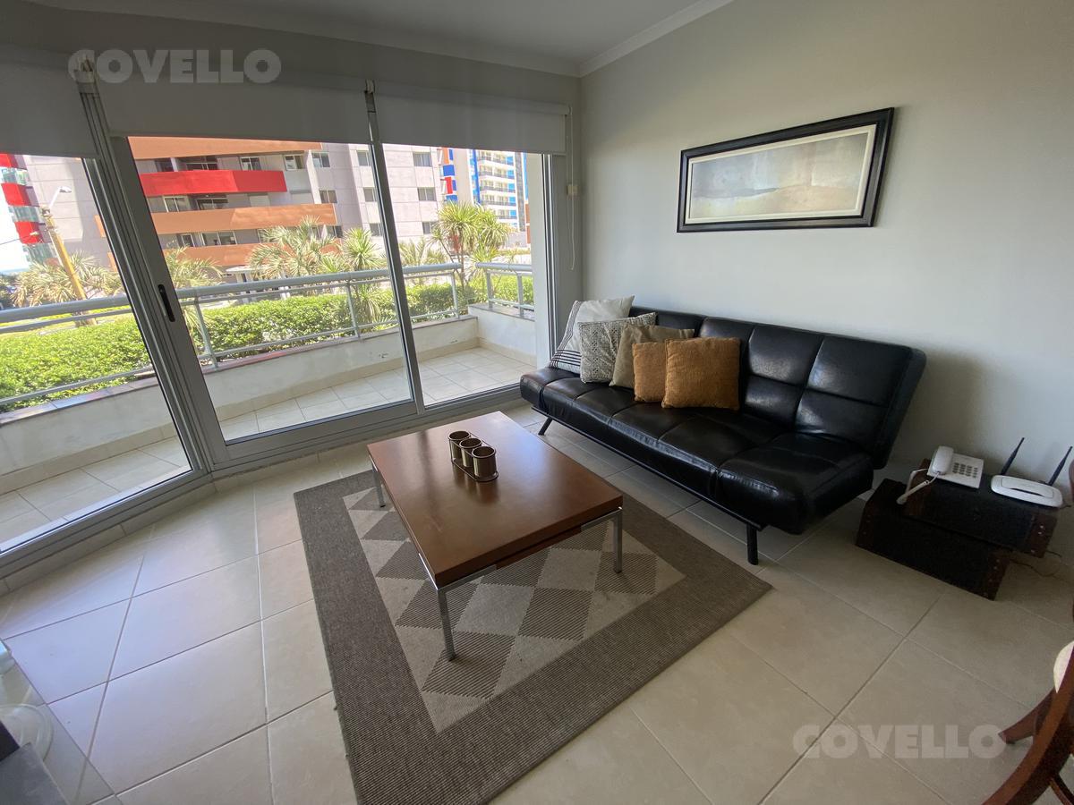Apartamento en alquiler en Playa Brava